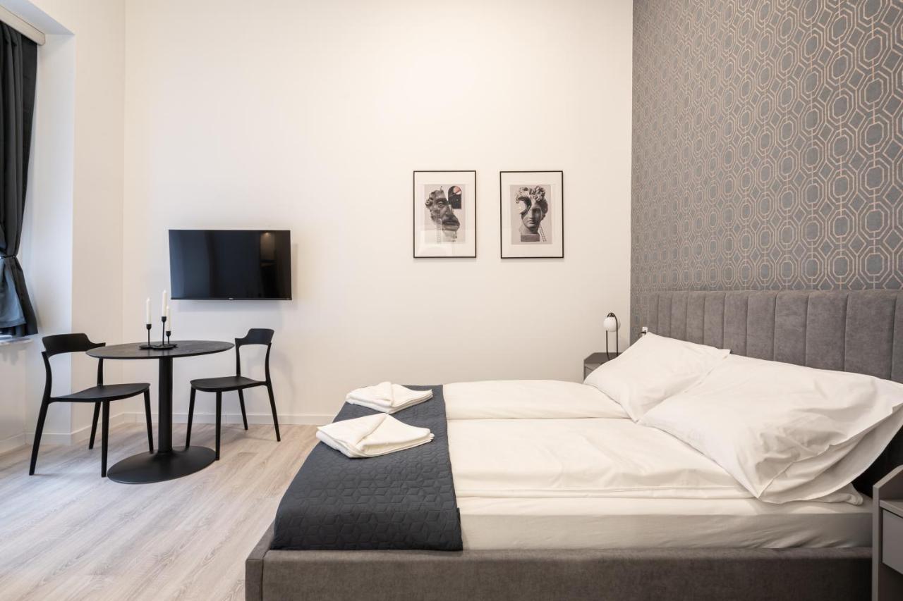 D48 - Central Boulevard Residence - Best Location By Bqa Budapest Eksteriør bilde